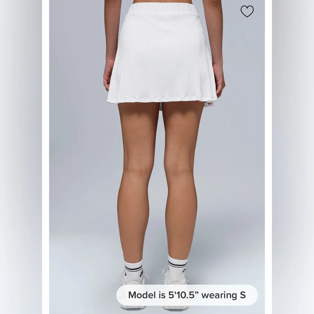 ALO Micro Plisse Tennis Skirt- White